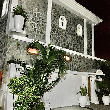 Residence Archange ポワントノワール エクステリア 写真
