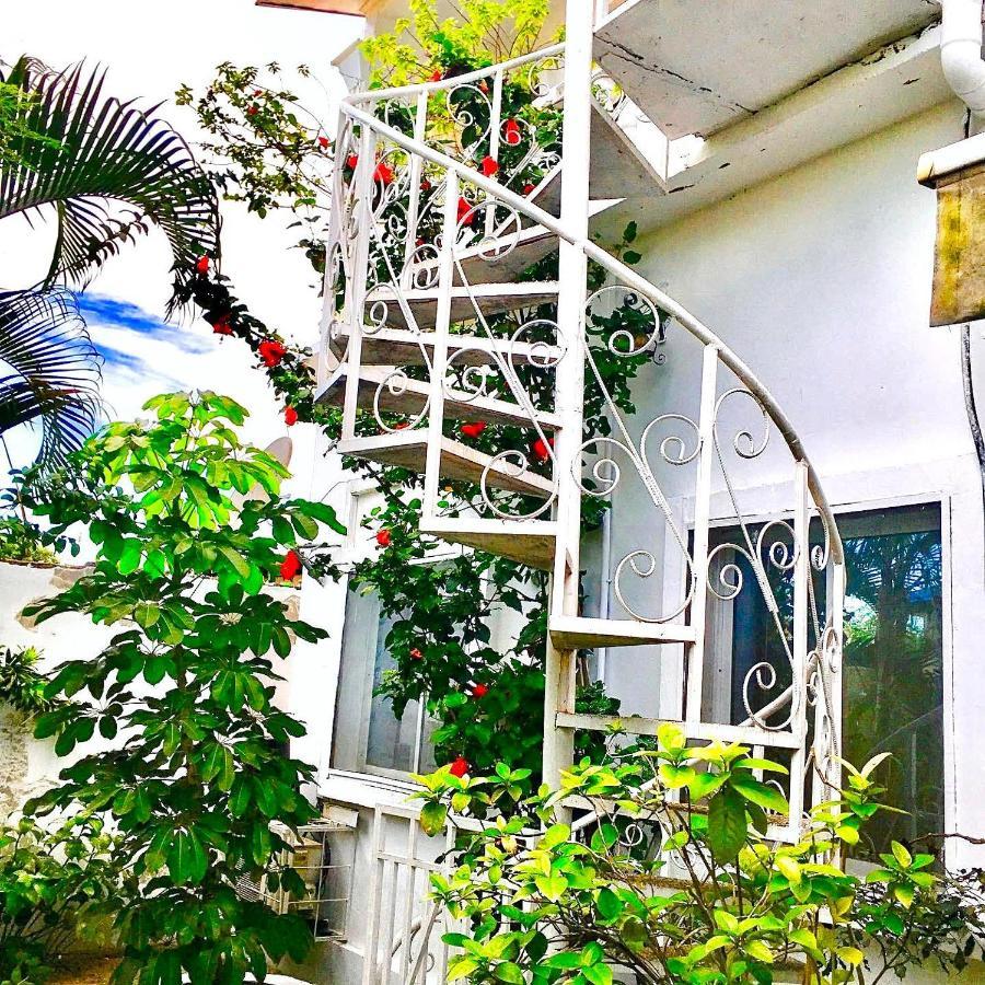 Residence Archange ポワントノワール エクステリア 写真