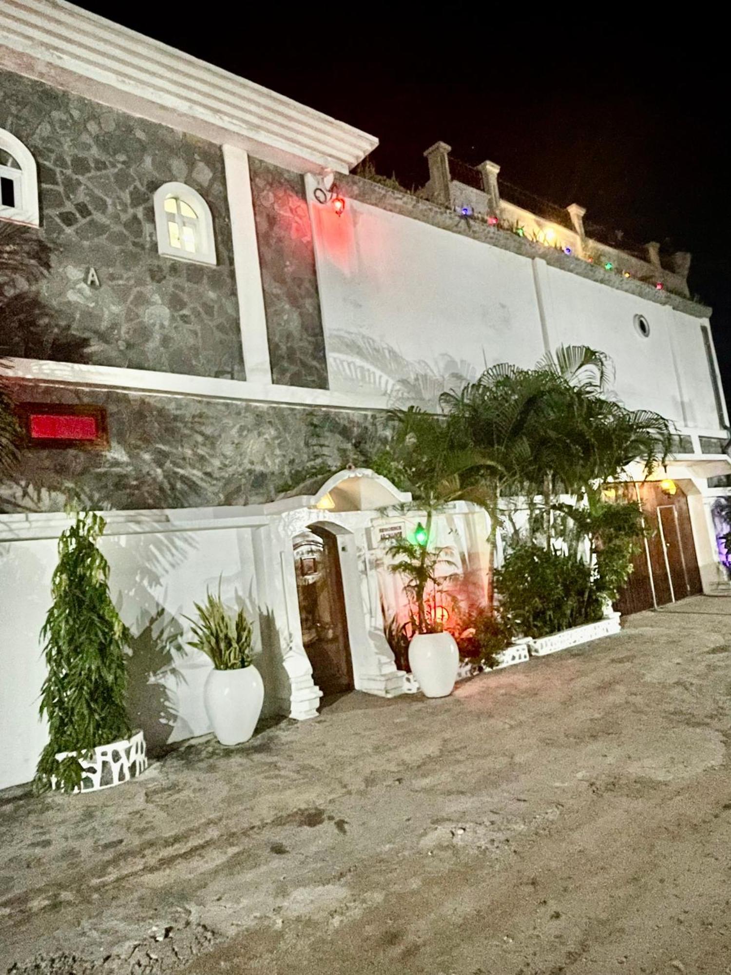 Residence Archange ポワントノワール エクステリア 写真